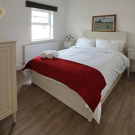Southall Inn - Near Heathrow Экстерьер фото